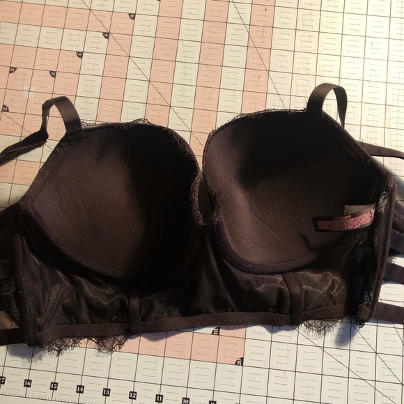 Victoria’s Secret balconet bra 34DD - Picture 3 of 5